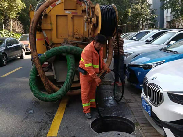 湘东排污管道清淤